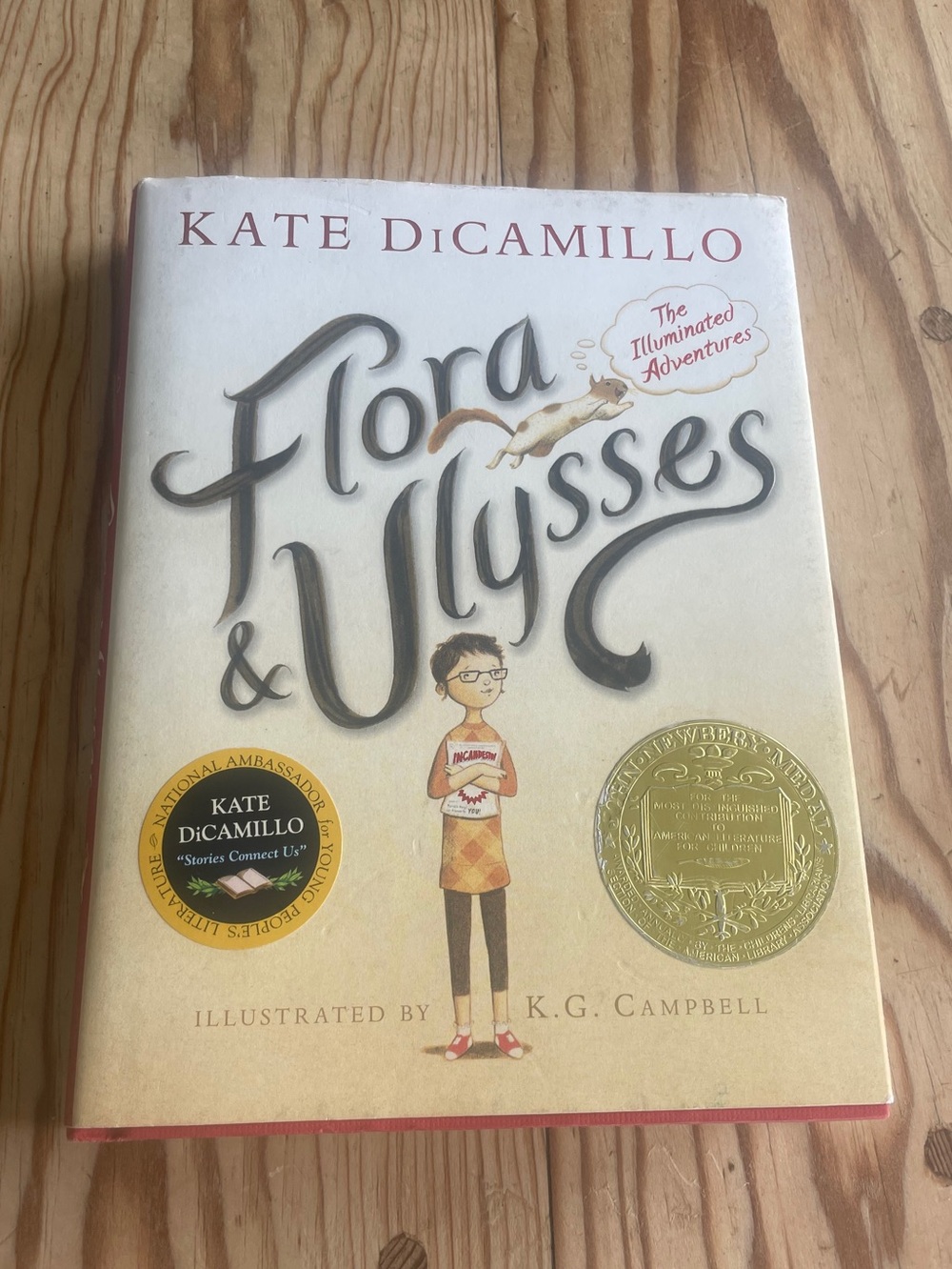 Flora & Ulysses Illustrated Hardcover Book‎ Kate DiCamillo Newberry Award Winner